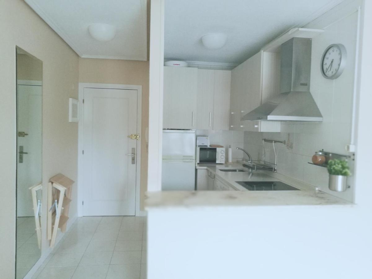 Apartamento A Cuatro Minutos Caminando De La Playa Noja Exterior foto